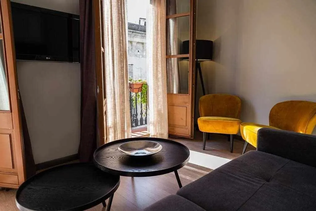 Inspired By Enjoyapartments Barcelona Apartment